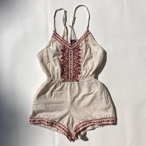 Vintage 90s Embroidered Romper Cream Medium Nordic - Picture 1 of 9